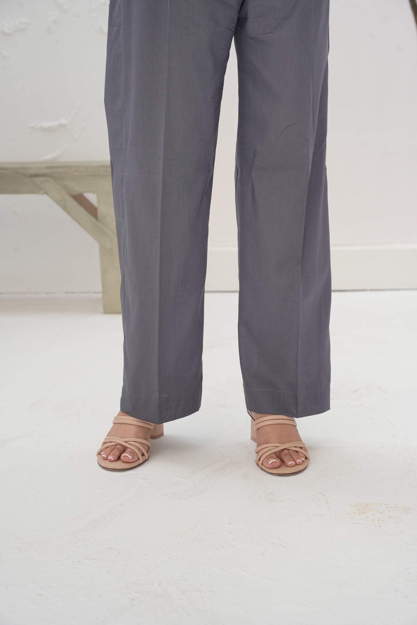 HL Lawn Trouser – Grey – 2 | By Hira Lari