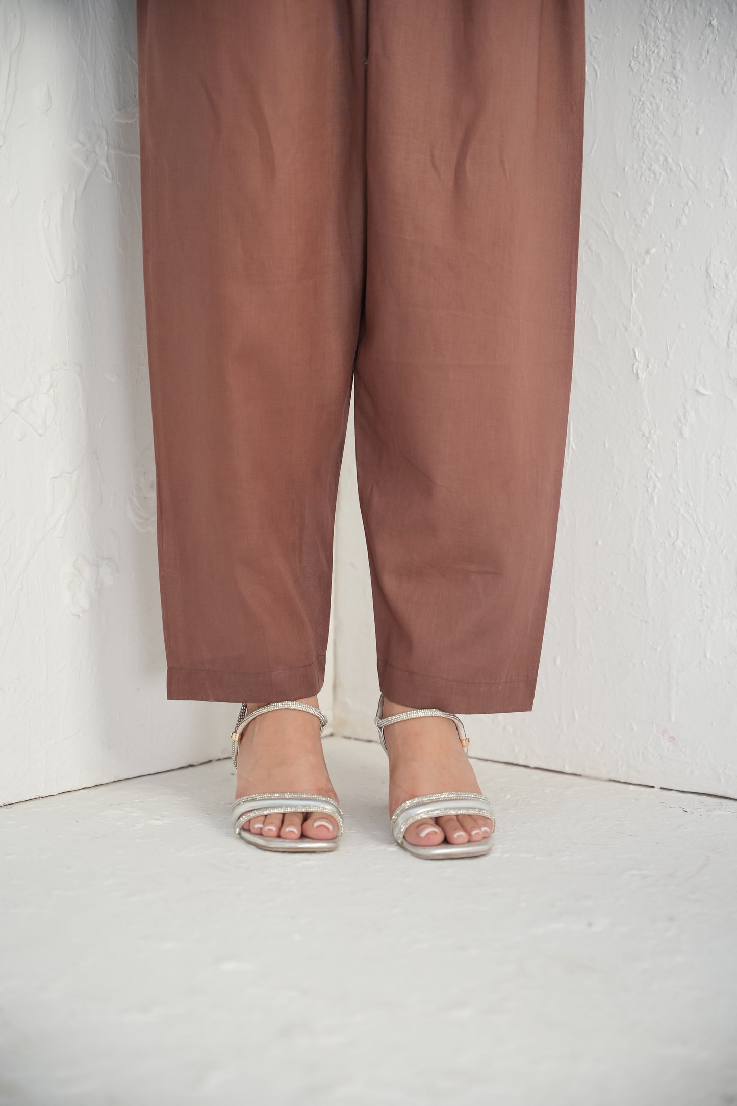 HL Lawn Trouser – Brown – 1 | By Hira Lari