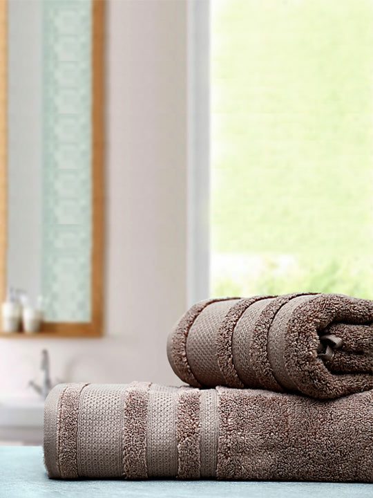 Ginger Soap Hand Towel - Bed & Bath
