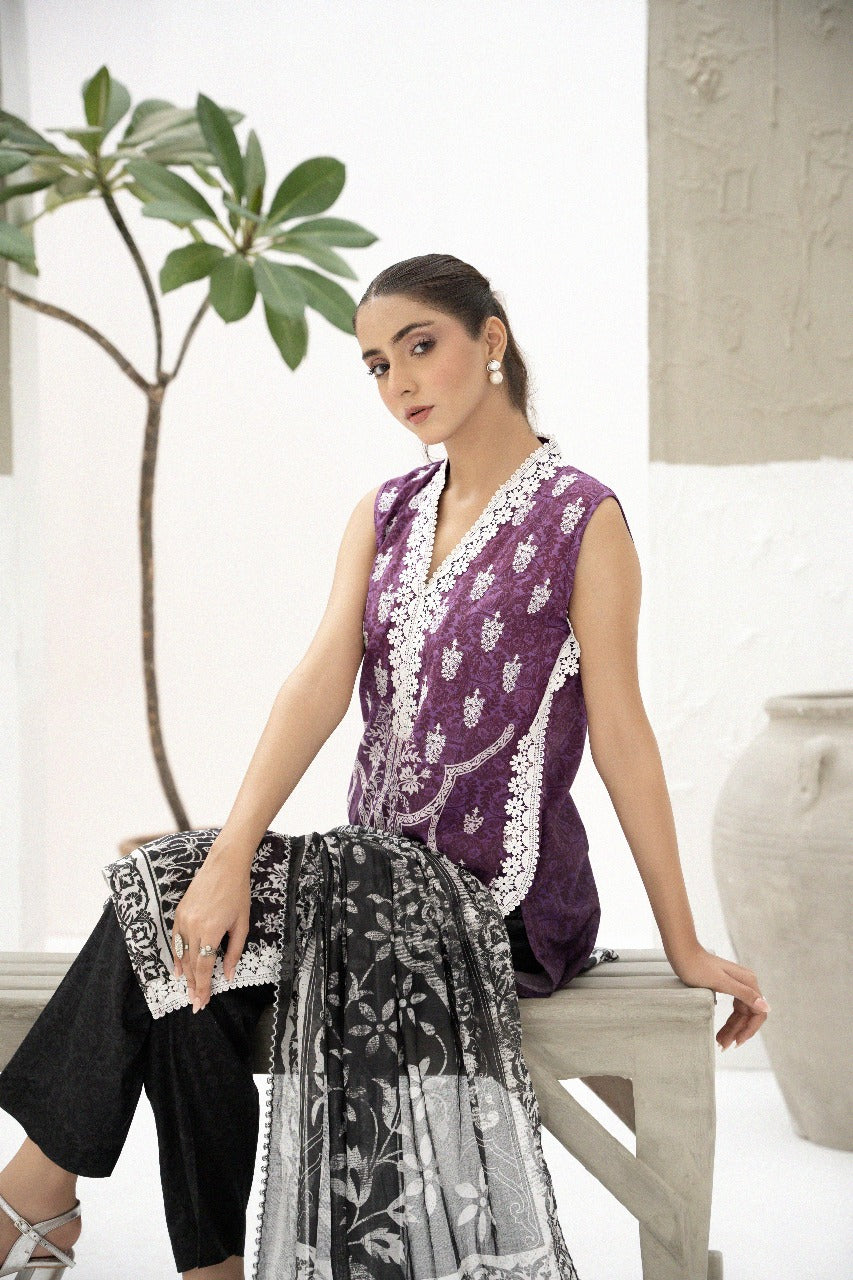 Motifs by Hira Lari | 3PC Unstitched Lawn Suit | HL-02 | Lawn 2025