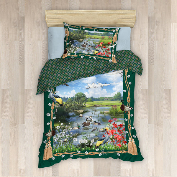 Royal Crest Comforter (Scenery)