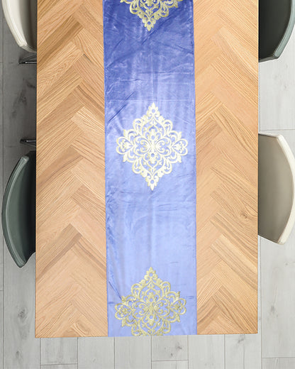 Table Runner Light Blue