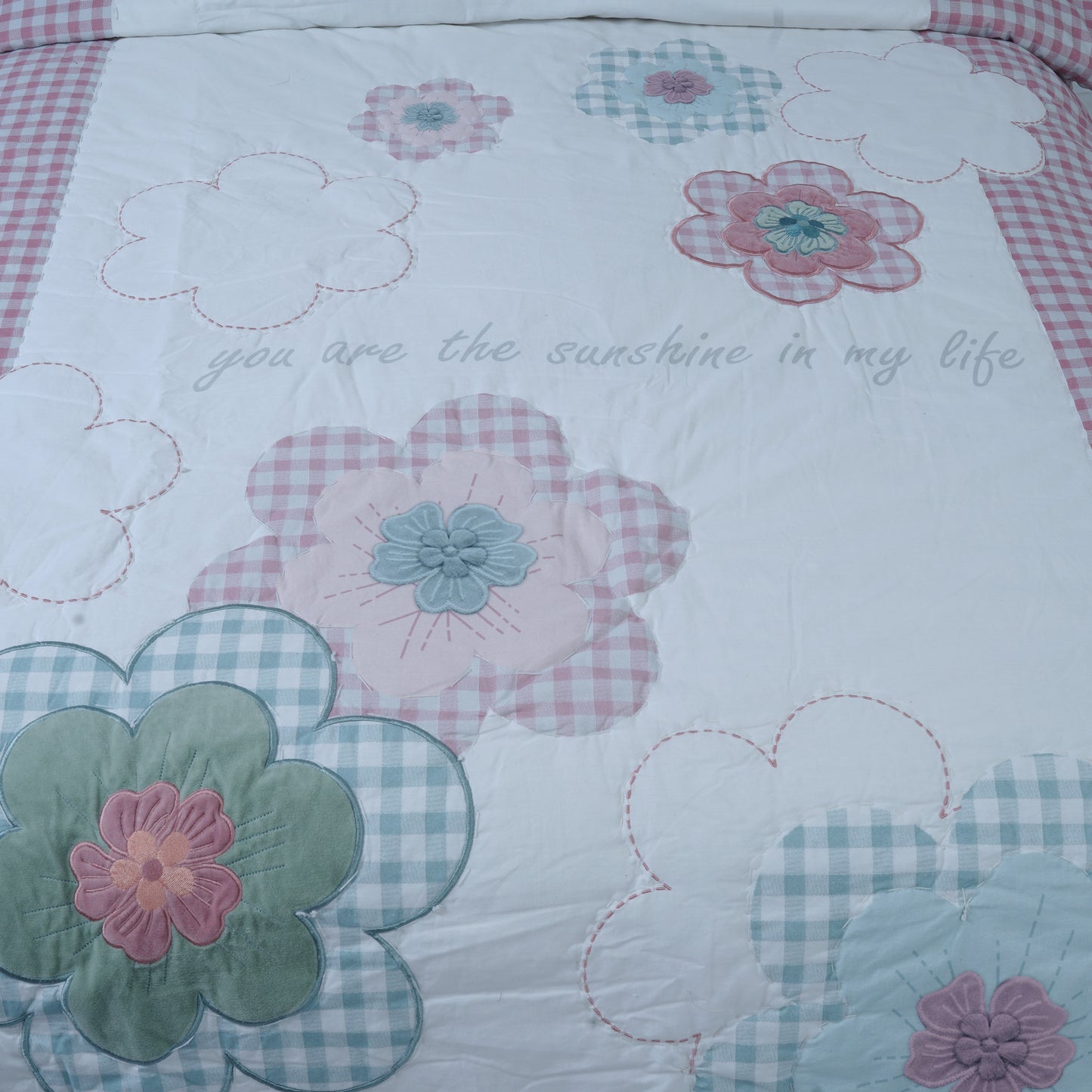 Floral Dreams – Kids Comforter Set (Innovative Comfort Series)