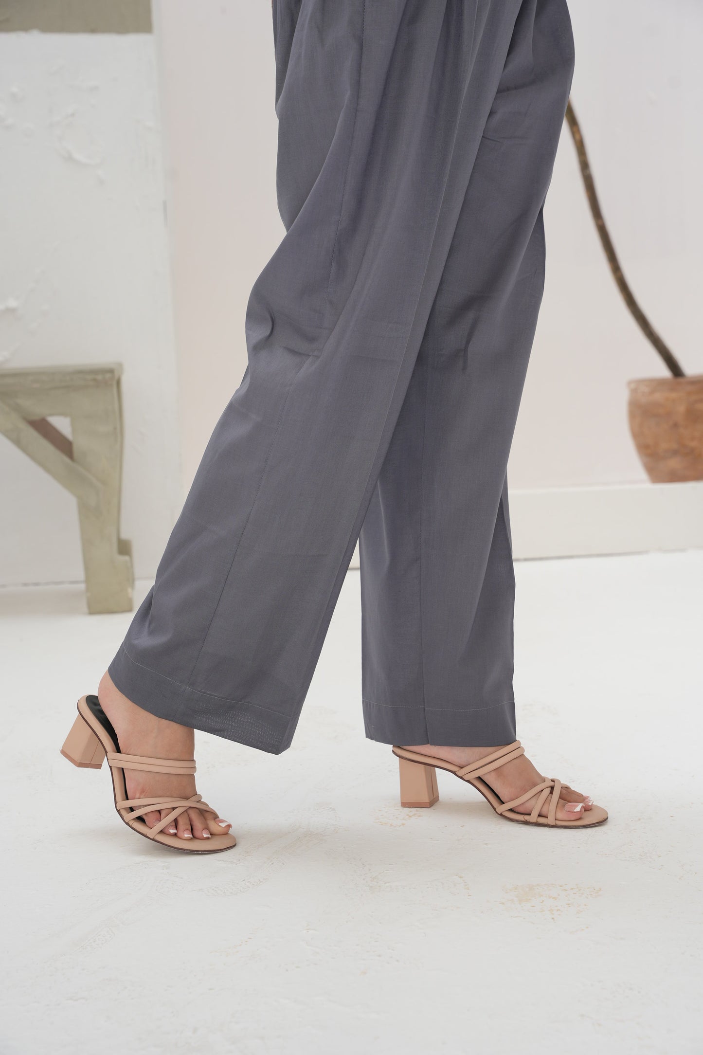 HL Lawn Trouser – Grey – 2 | By Hira Lari