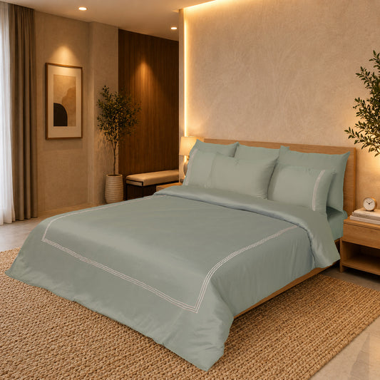 Silver Grey Luxury Hotel Collection Embroidered King Quilt Cover Set with 2 Pillow Covers | 100% Cotton Sateen TC-200 | 104" x 95"