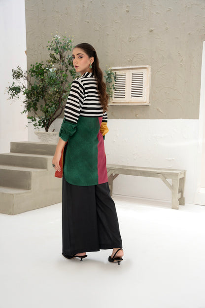 Jugnu | Kurti by Hira Lari