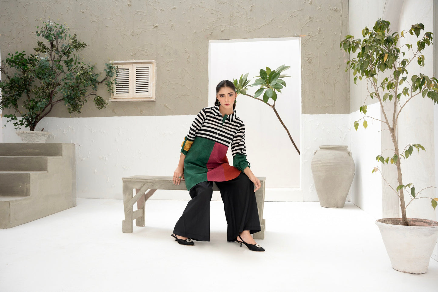 Jugnu | Kurti by Hira Lari