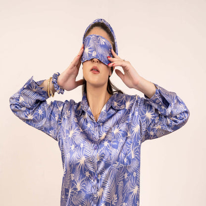 HL | RUE ROFE Printed Satin Short Set With Hair Band, Eye Mask & Scrunchie | LNWST04