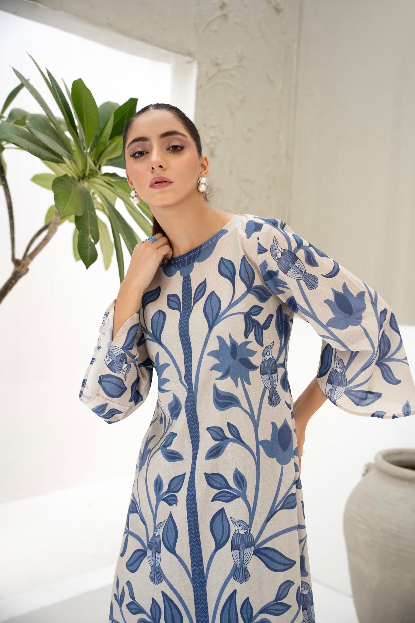 Patto Ki Sargoshi | Kurti by Hira Lari